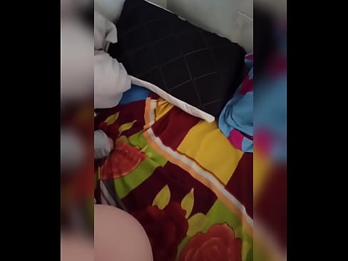 ❤️ Ҳамҳуҷраи ман дар хона танҳо мемонад, зеро шавҳараш ба рухсатӣ меравад ва ман аз фурсат истифода бурда, ӯро сиҳат мекунам ва харашро аз шир пур мекунам ❤❌ Порнои мақъад дар порно tg.assistirhentai.ru ️❤